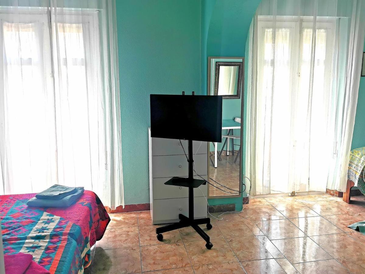 Casa Carolin Apartment Malaga Exterior photo